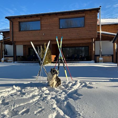 Luxapart Golf Остравице Екстериор снимка